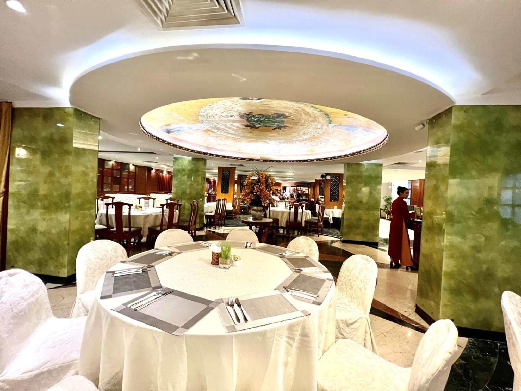 Ramana Saigon Khách sạn